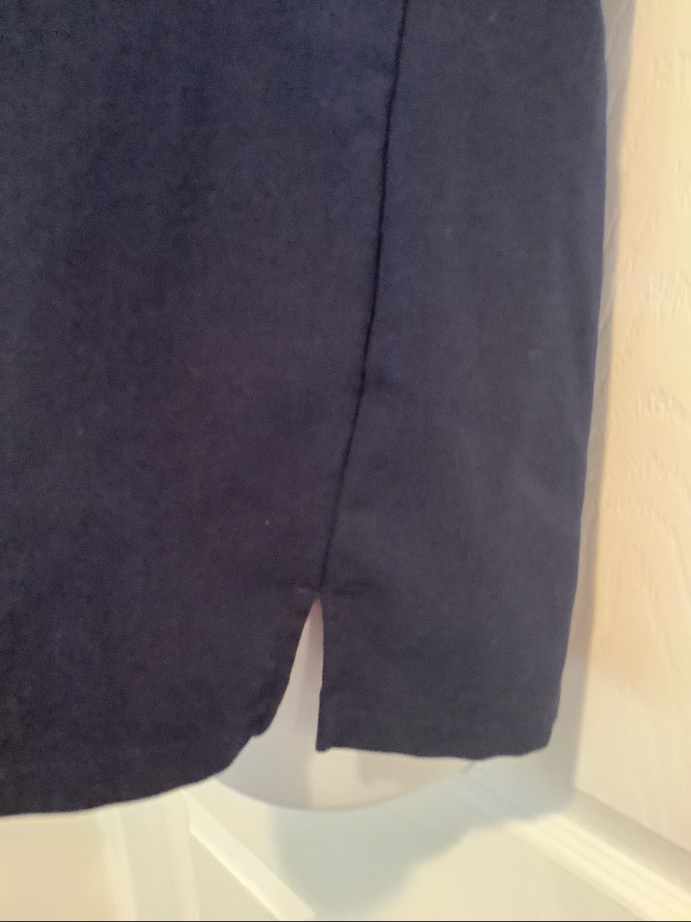 FIGS Women’s Catrina Navy Blue Technical Collection Scrubs Top M - Picture 2 of 7